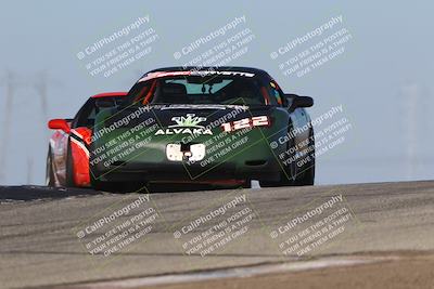 media/Oct-26-2025-CalClub SCCA (Sun) [[8ce1e69566]]/Group 4/Grapevine/